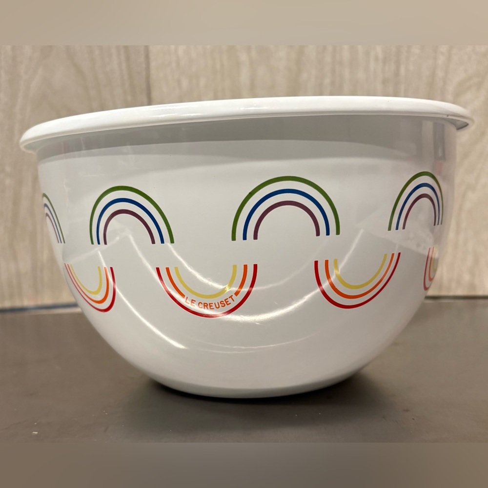 Le Creuset Rainbow Mixing Bowl
